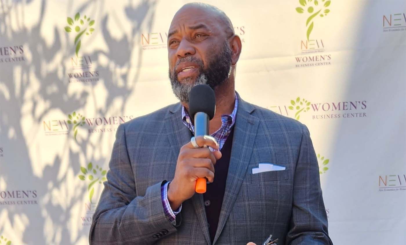 Quentin Strode speaks at NEW-WBC Black History Month event